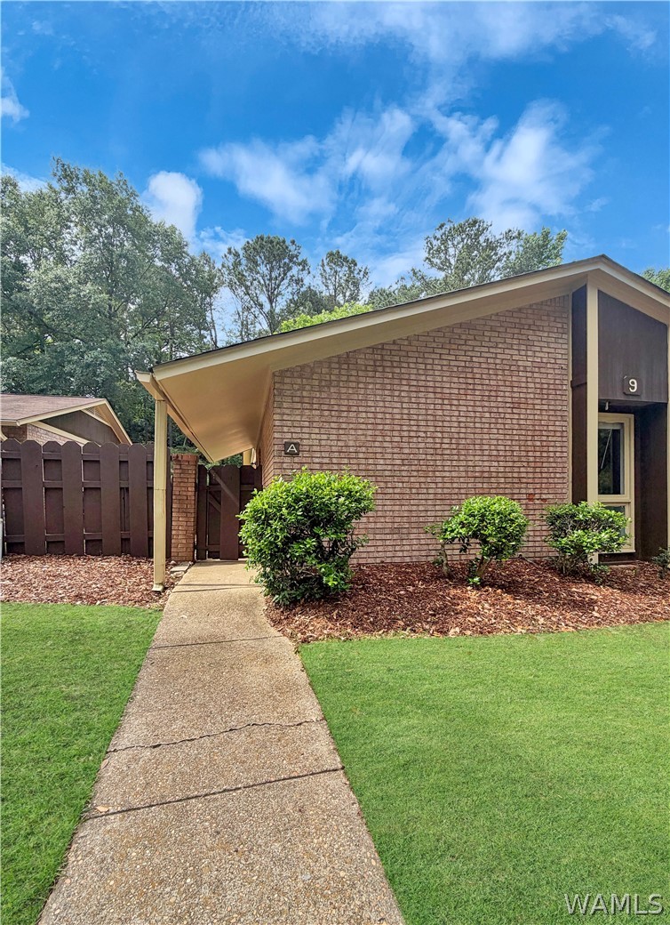 3914 Watermelon Road Northport AL 35473