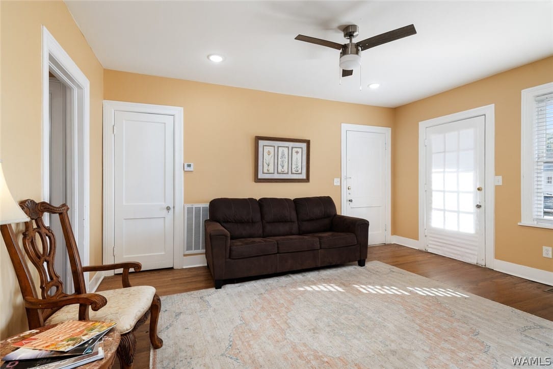 721 20th Avenue Tuscaloosa AL 35401