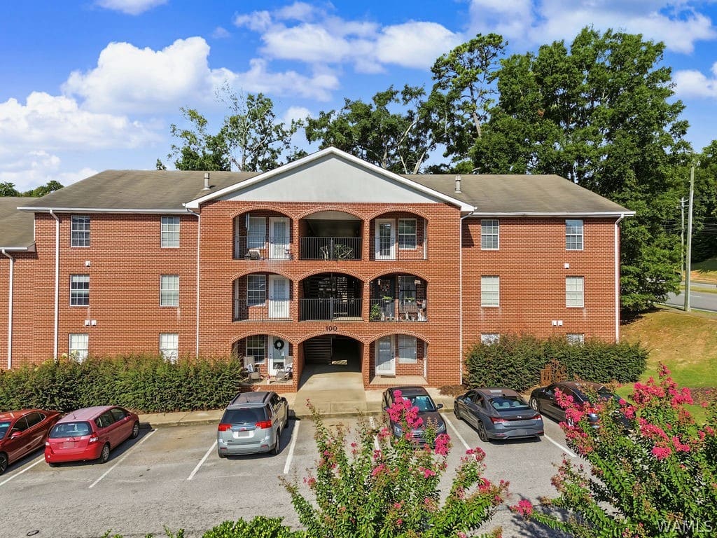 2515 Veterans Memorial Parkway Tuscaloosa AL 35404