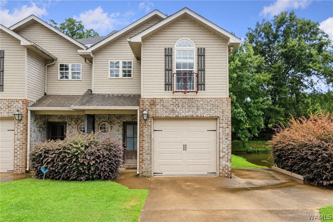 1755 Saint Charles Way Tuscaloosa AL 35404